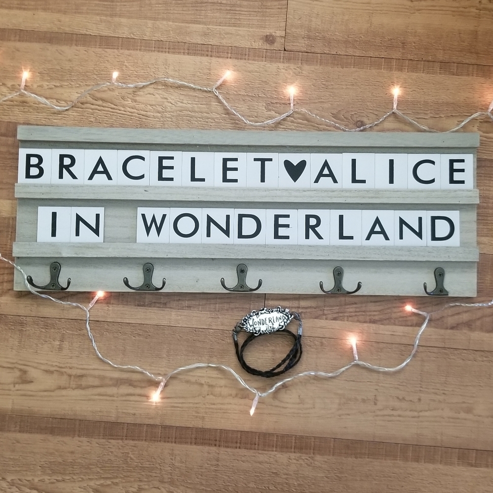 🆕️Alice in Wonderland Leather Wrap Bracelet